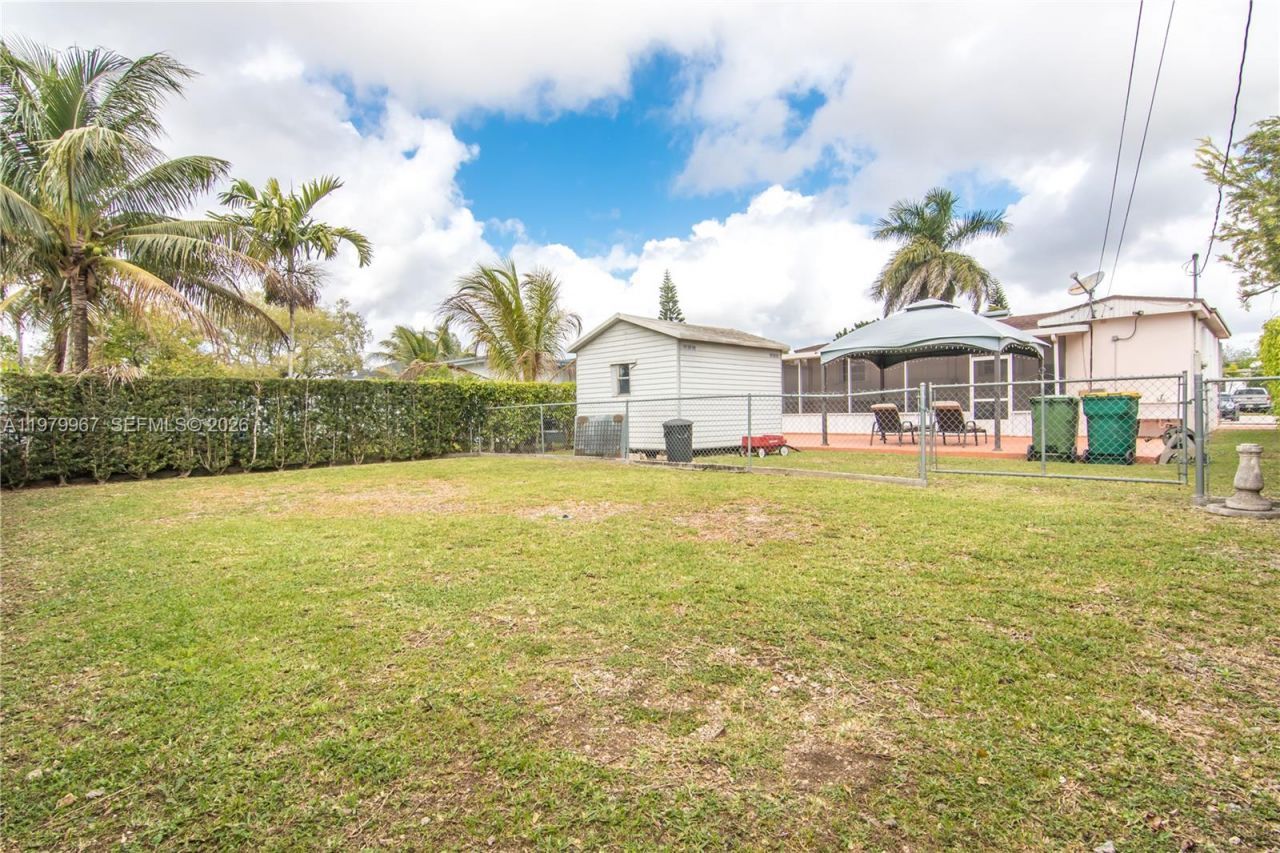 1300 NW 9th St, Homestead, FL 33030 Photo