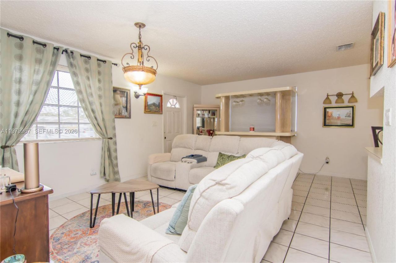 1300 NW 9th St, Homestead, FL 33030 Photo