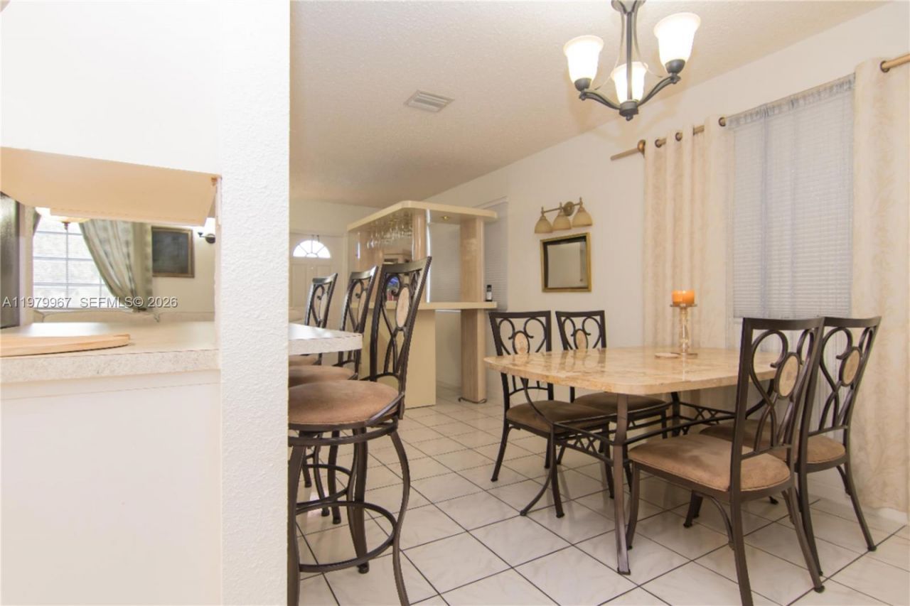 1300 NW 9th St, Homestead, FL 33030 Photo