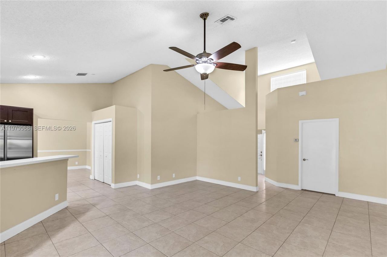 3562 W Southern Orchard Rd W, Davie, FL 33328 Photo