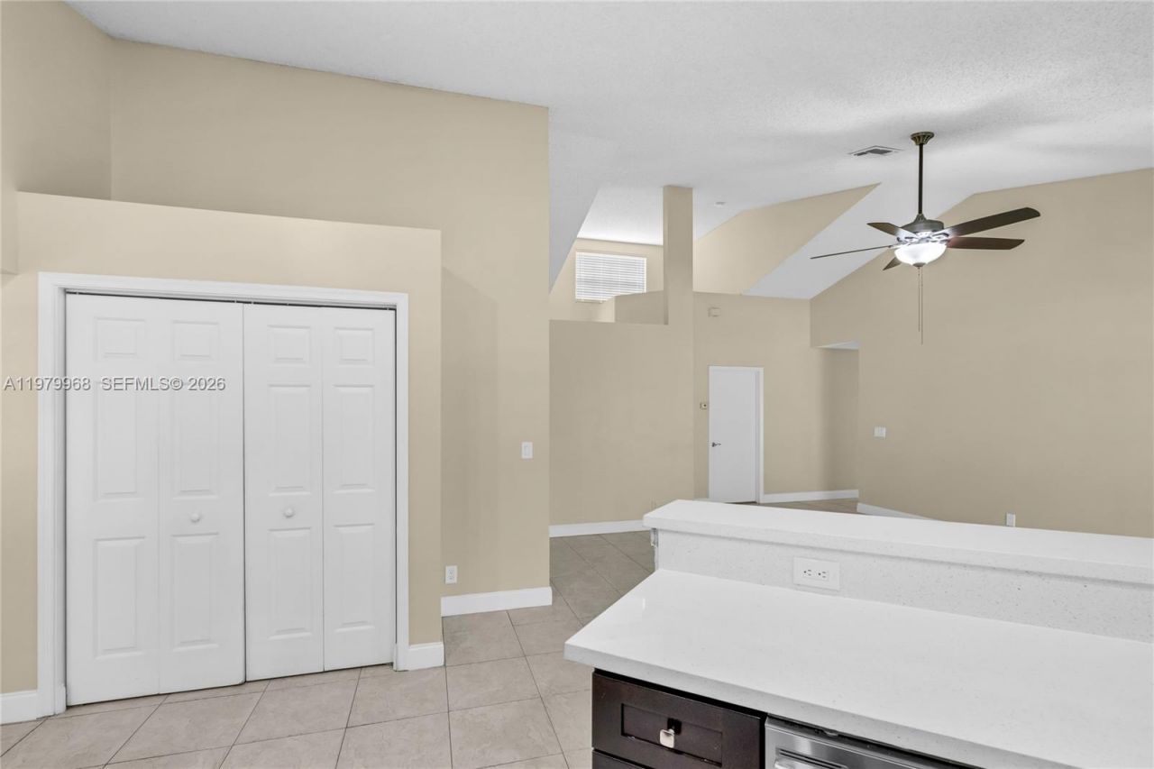 3562 W Southern Orchard Rd W, Davie, FL 33328 Photo