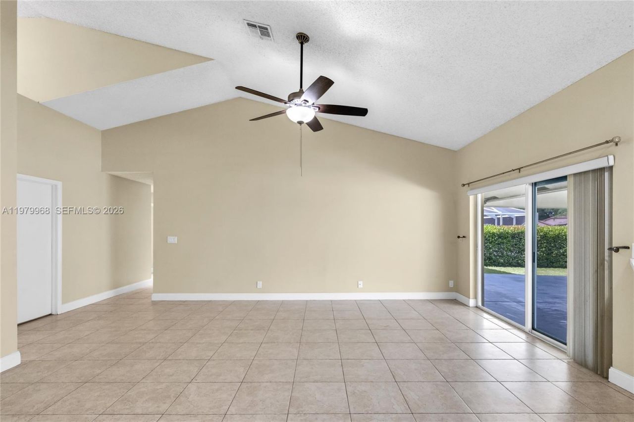 3562 W Southern Orchard Rd W, Davie, FL 33328 Photo