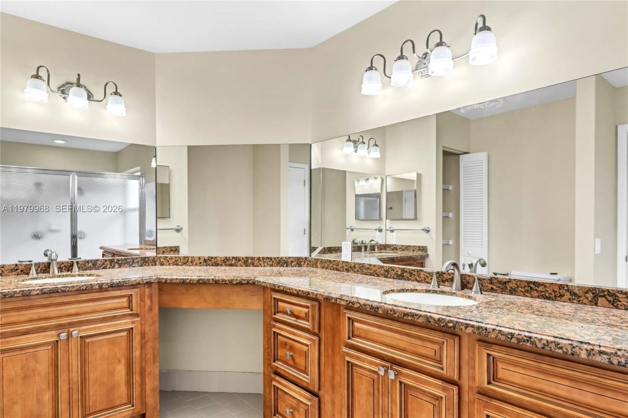 3562 W Southern Orchard Rd W, Davie, FL 33328 Photo