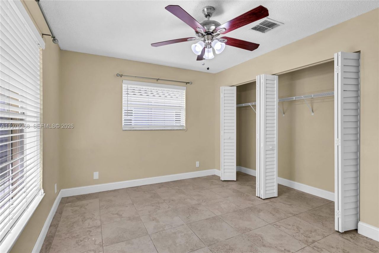 3562 W Southern Orchard Rd W, Davie, FL 33328 Photo