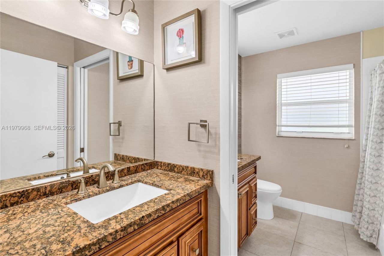 3562 W Southern Orchard Rd W, Davie, FL 33328 Photo