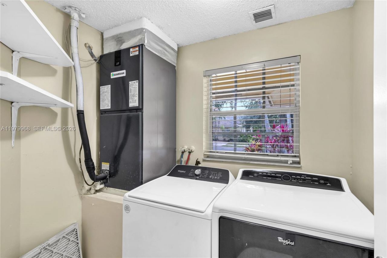 3562 W Southern Orchard Rd W, Davie, FL 33328 Photo