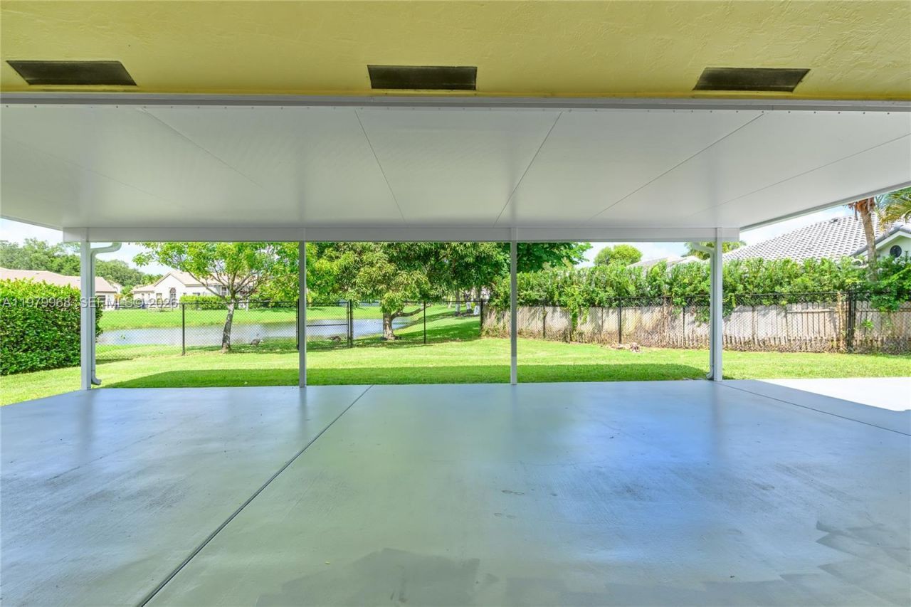 3562 W Southern Orchard Rd W, Davie, FL 33328 Photo