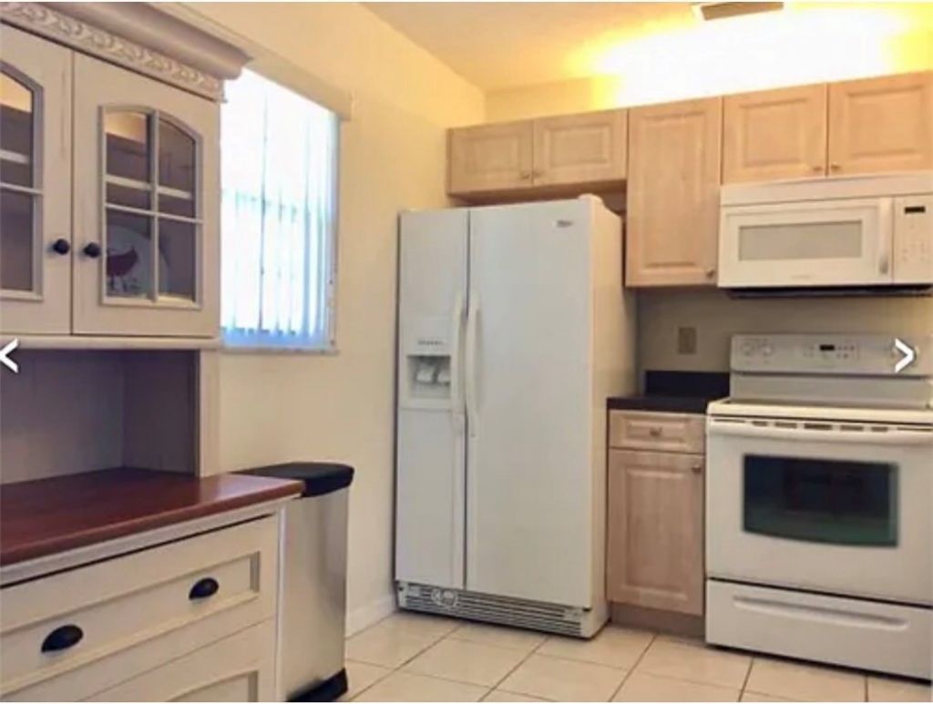 36 Pine Arbor Lane, Unit 202, Vero Beach, FL 32962 Photo