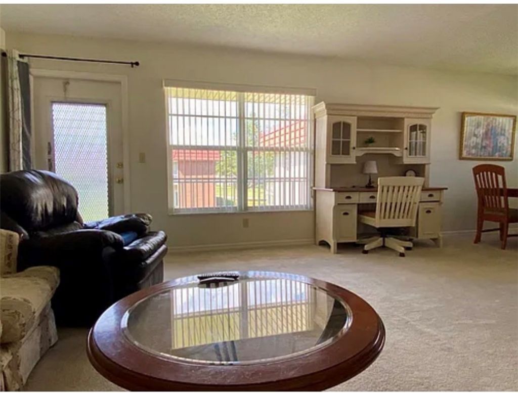 36 Pine Arbor Lane, Unit 202, Vero Beach, FL 32962 Photo