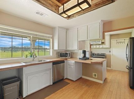 236 Creekview Ln, Wallace, CA 95254 Photo