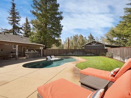 236 Creekview Ln, Wallace, CA 95254 Photo