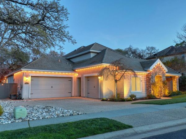 3835 Deer Ridge Ln, Auburn, CA 95602