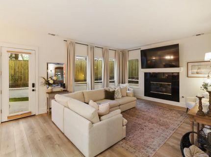 3835 Deer Ridge Ln, Auburn, CA 95602 Photo