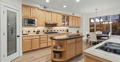 3835 Deer Ridge Ln, Auburn, CA 95602 Photo