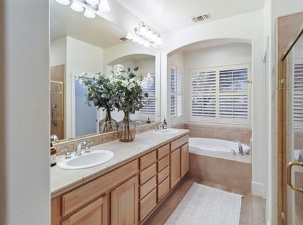 3835 Deer Ridge Ln, Auburn, CA 95602 Photo