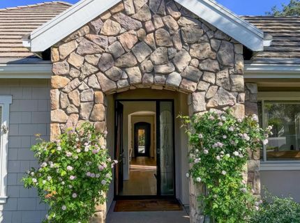 3835 Deer Ridge Ln, Auburn, CA 95602 Photo