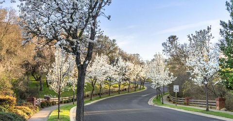 3835 Deer Ridge Ln, Auburn, CA 95602 Photo