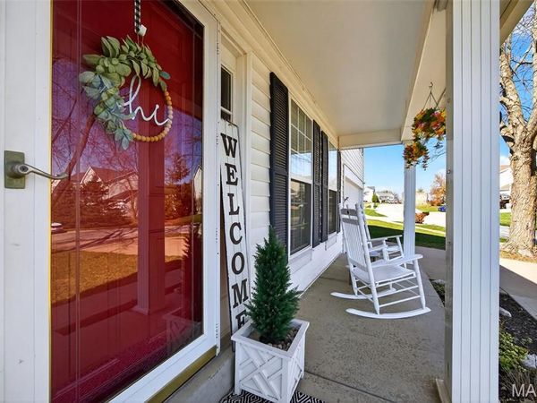 179 Abington Drive, St Peters, MO 63376