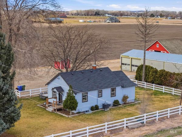 9762 Deer Flat Rd, Nampa, ID 83686