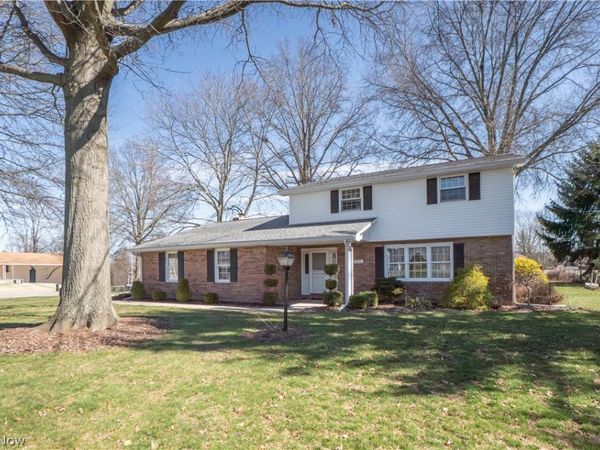 229 Rosanna Avenue , Strasburg, OH 44680