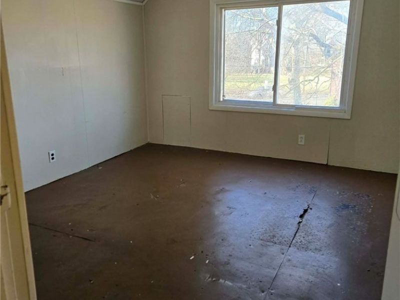 5636 Drake Avenue , Cleveland, OH 44127 Photo 10