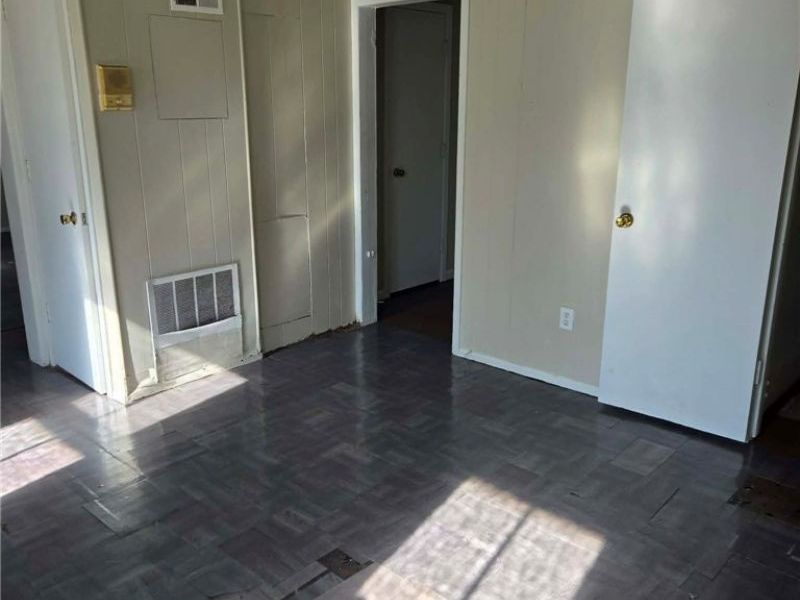 5636 Drake Avenue , Cleveland, OH 44127 Photo 5