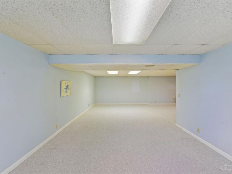 4467 Oakville Drive, Cincinnati, OH 45211 Photo 21