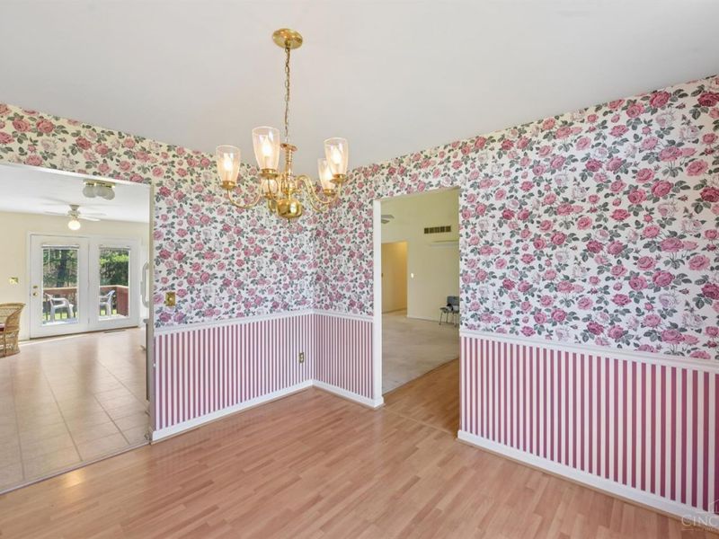 4467 Oakville Drive, Cincinnati, OH 45211 Photo 9