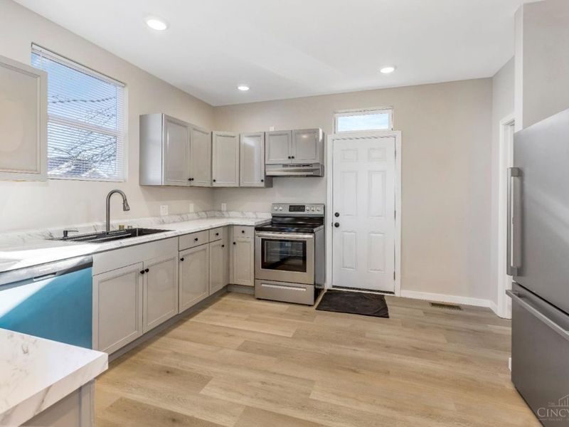 797 Woodlawn Avenue, Hamilton, OH 45015 Photo 6