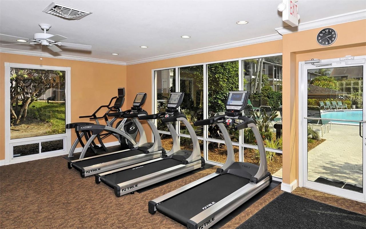 1200 East Peppertree Lane, Unit 302, Sarasota, FL 34242 Photo