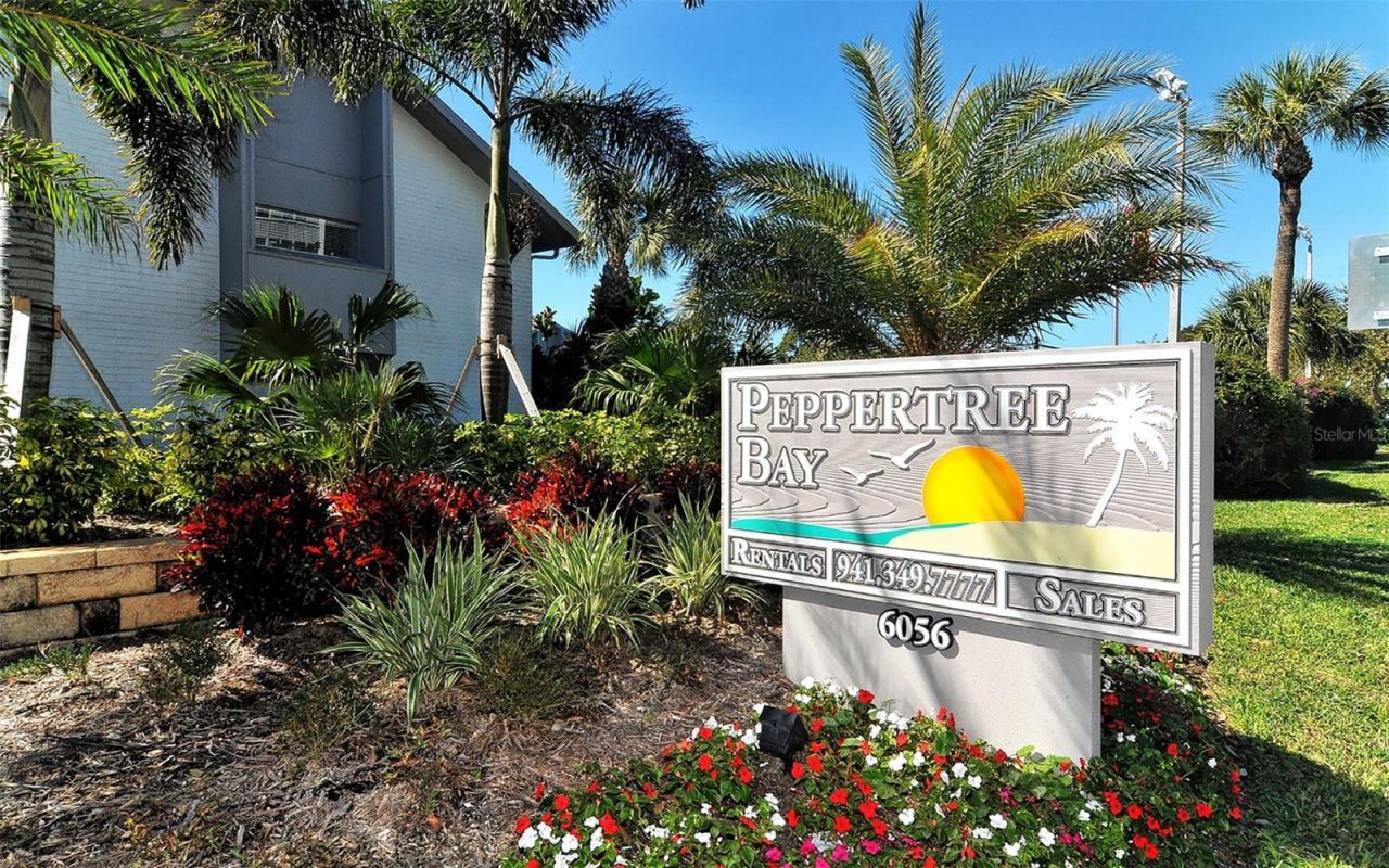 1200 East Peppertree Lane, Unit 302, Sarasota, FL 34242 Photo