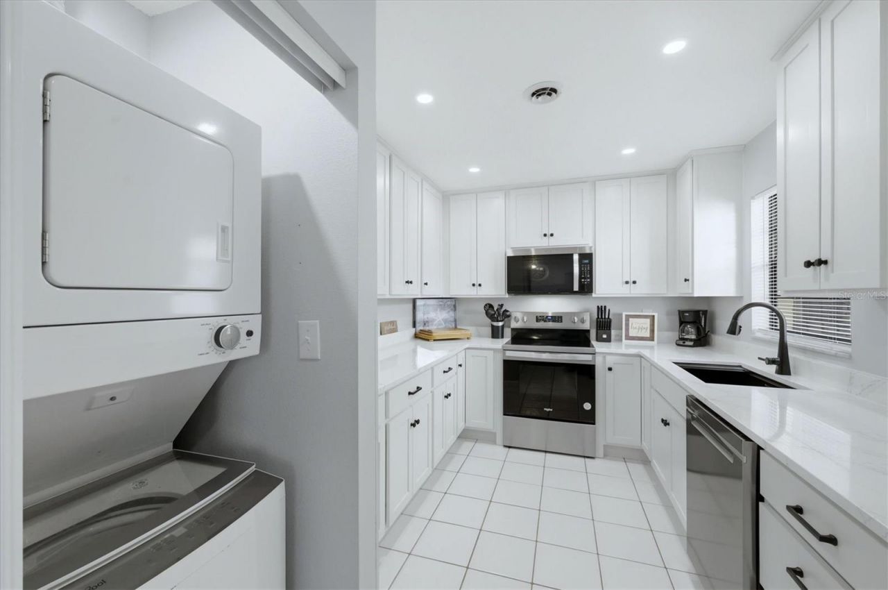 1230 56th Street W, Bradenton, FL 34209 Photo