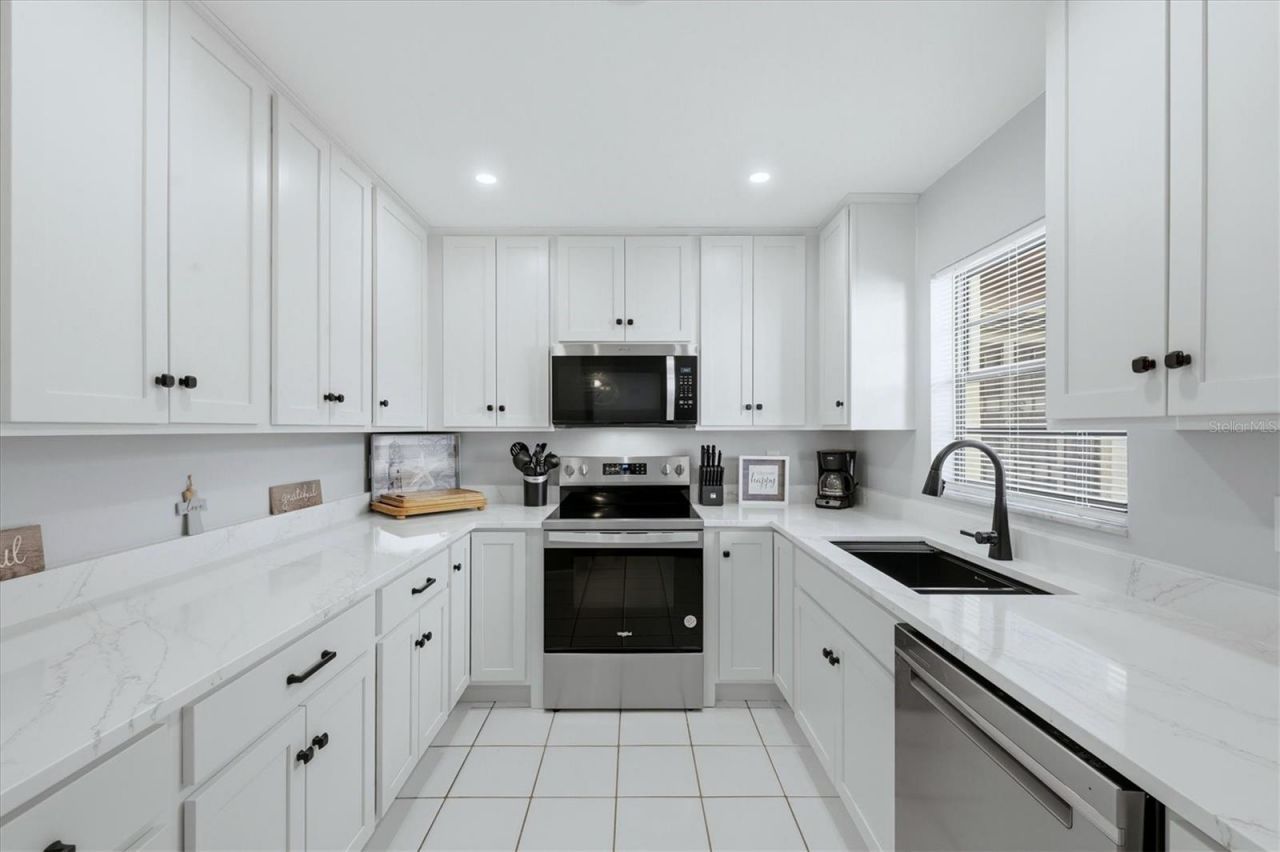 1230 56th Street W, Bradenton, FL 34209 Photo