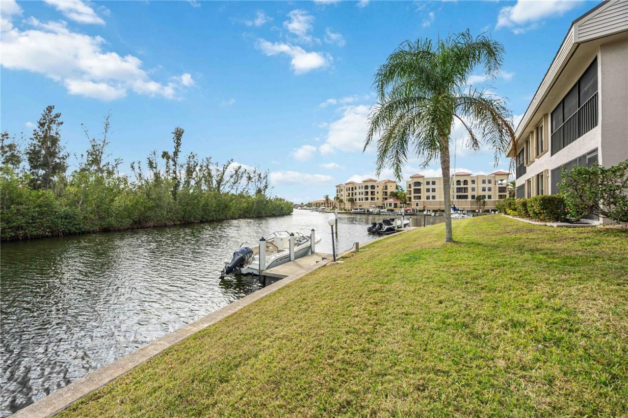 3256 White Ibis Court , Unit 324, Punta Gorda, FL 33950 Photo