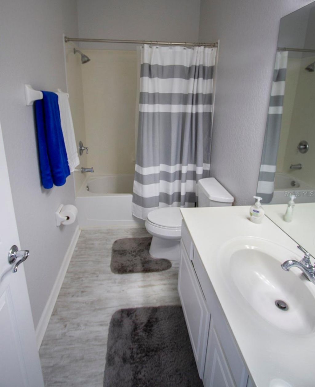 4815 Tidecrest Avenue, Unit 164, Orlando, FL 32819 Photo