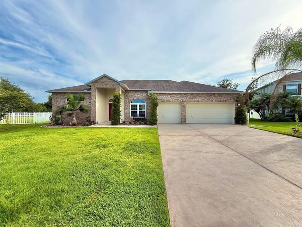 231 STRATHMORE CIRCLE, KISSIMMEE, FL 34744