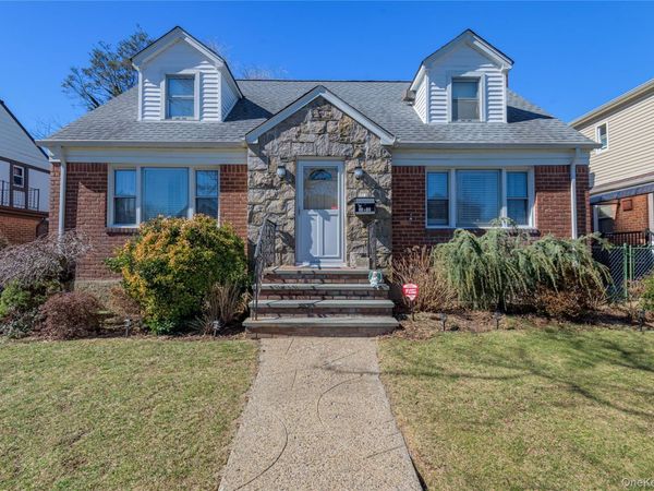 8610 250th Street, Bellerose, NY 11426