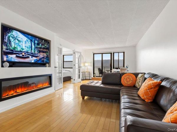 1085 Warburton Ave , Unit 304, Yonkers, NY 10701