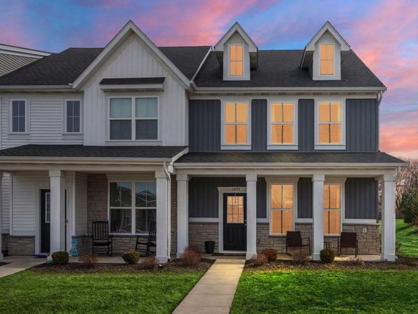 11897 Rhode Island Street, Crown Point, IN 46307