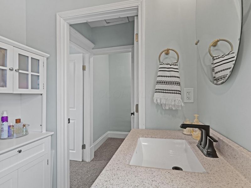 997 Oakwood Avenue , Columbus, OH 43206 Photo 24