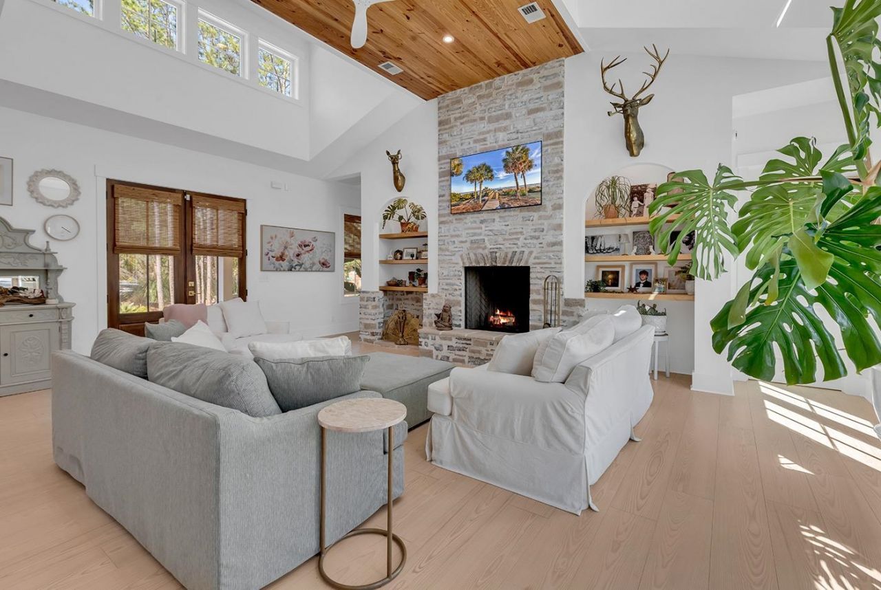 1282 Kings River Rd. Photo 12