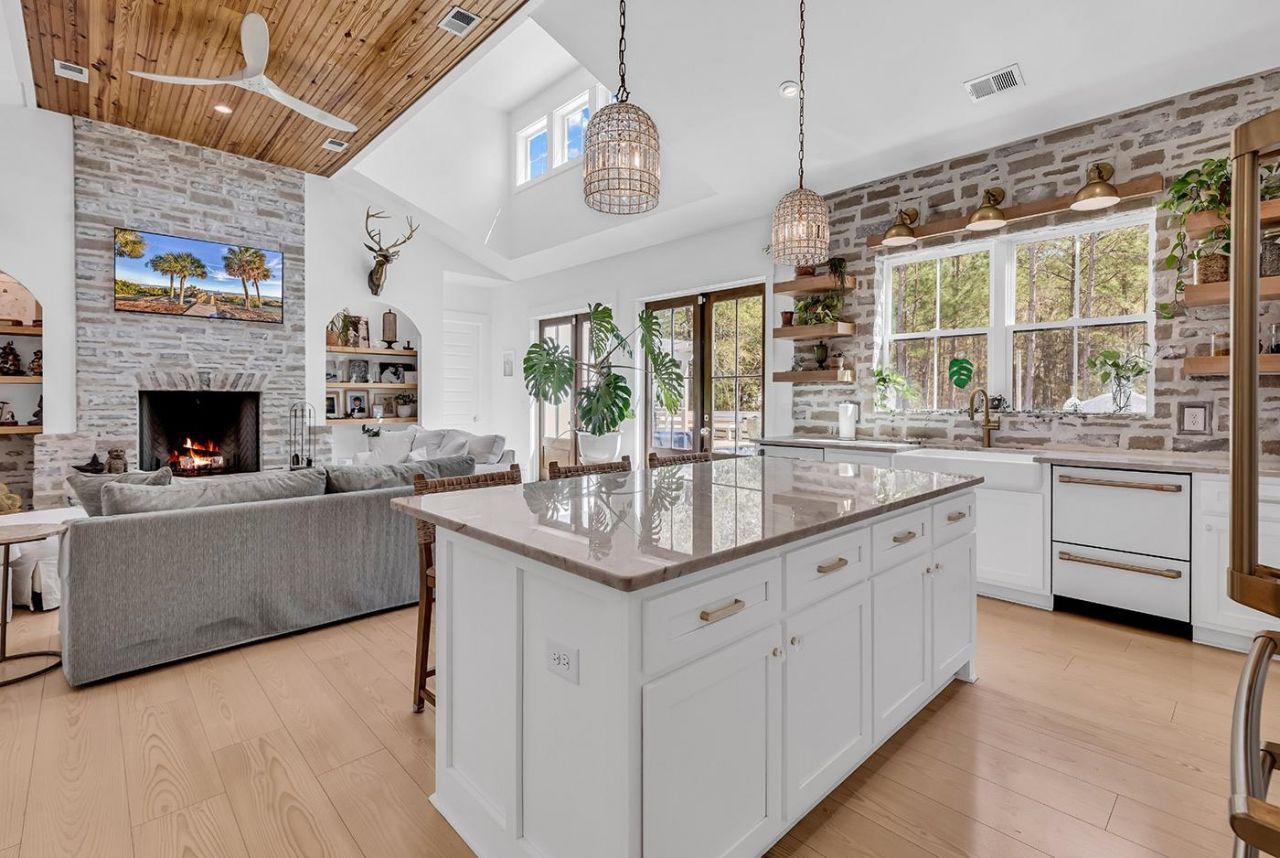 1282 Kings River Rd. Photo 15