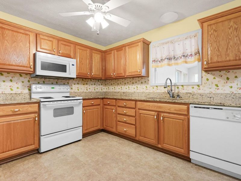 9044 Braxton Drive, Union, KY 41091 Photo 7