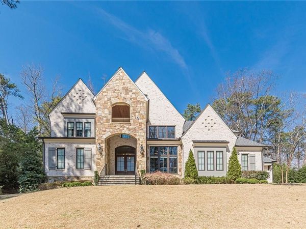 1104 Roxboro Drive NE, Atlanta, GA 30324