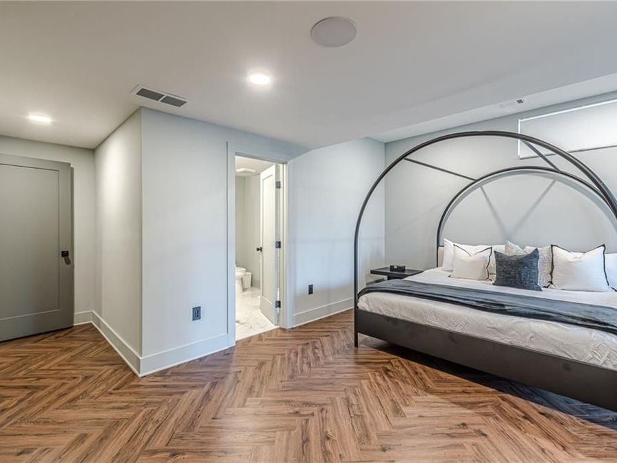 Property Image 63