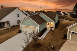 108 Cardinal Cove Lane photo 4