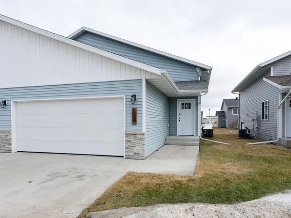153 Pine Avenue, Mapleton, ND 58059