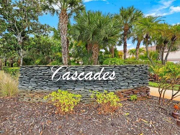2055 Cascades DR, Unit 5104, NAPLES, FL 34112