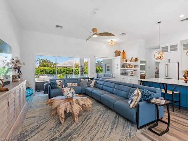 679 Seagrape DR , MARCO ISLAND, FL 34145