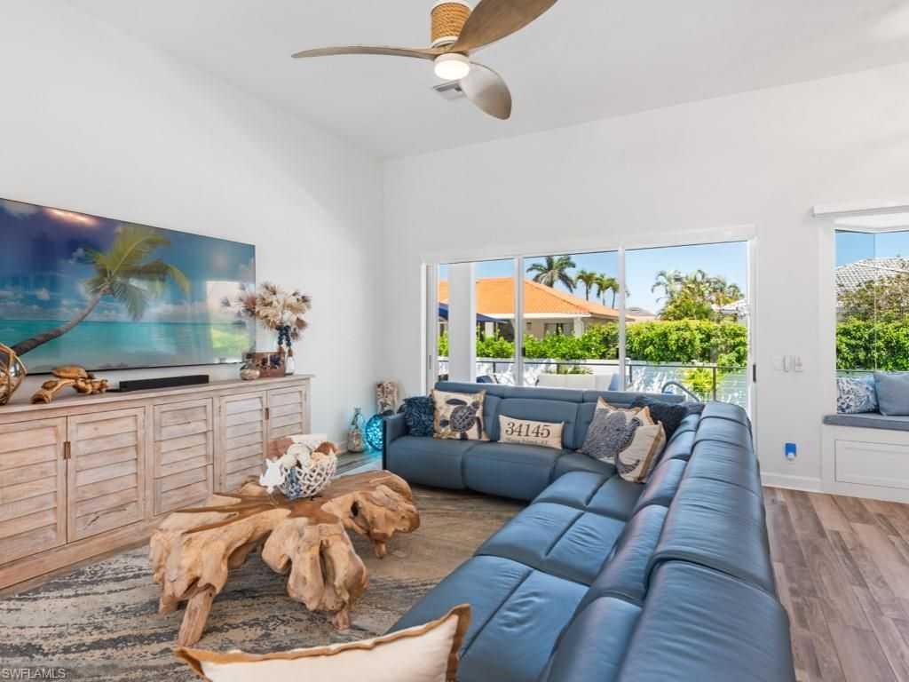 679 Seagrape Dr , Marco Island, FL 34145 Photo